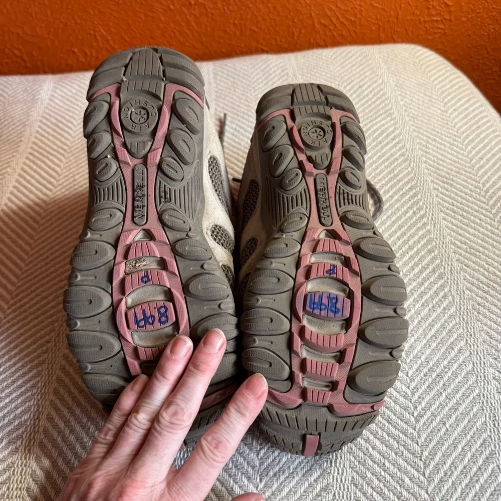Merrell‎ Women's Yokota 2 Waterproof Hiking Shoes, Dust, Size 8